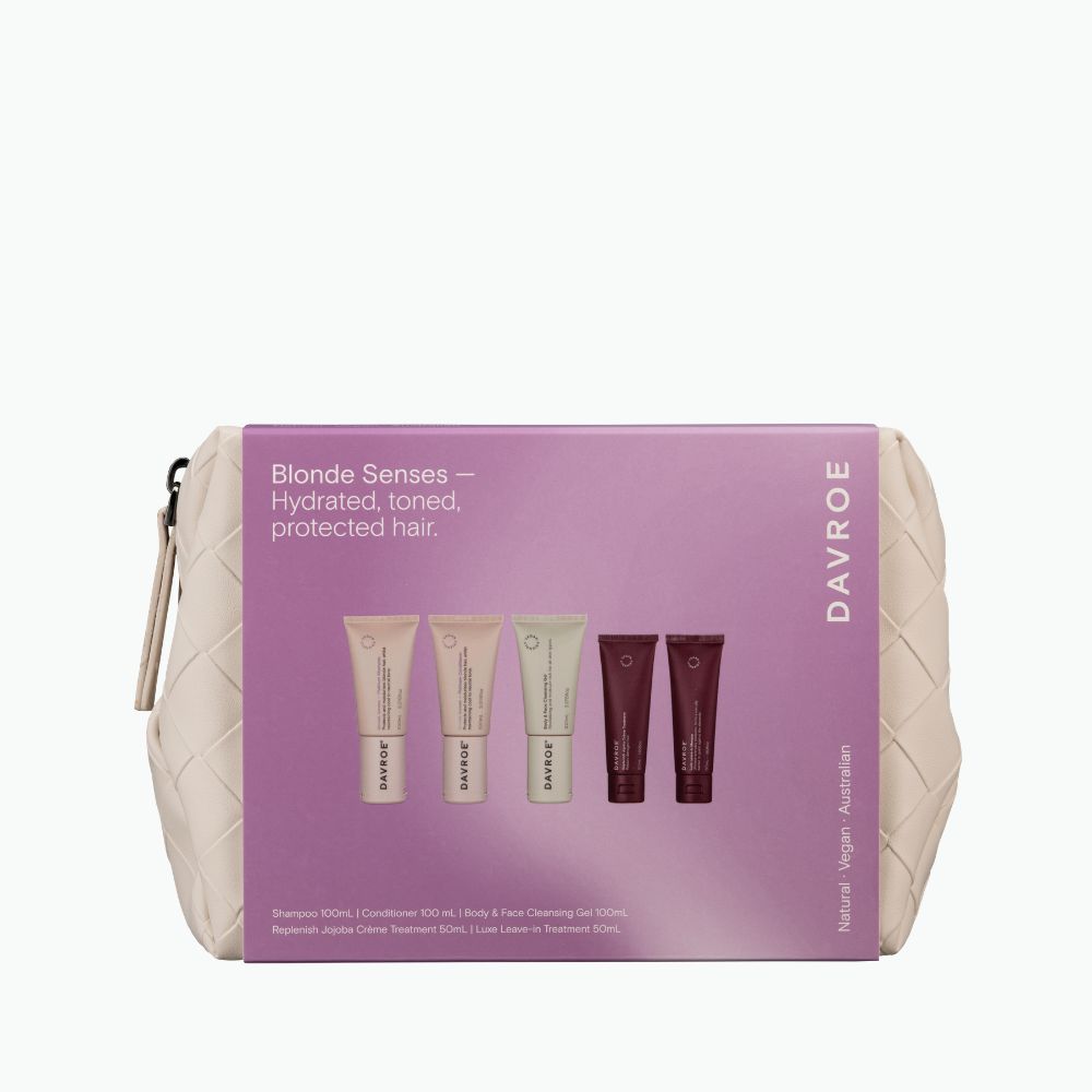 Blonde Senses Travel Pack