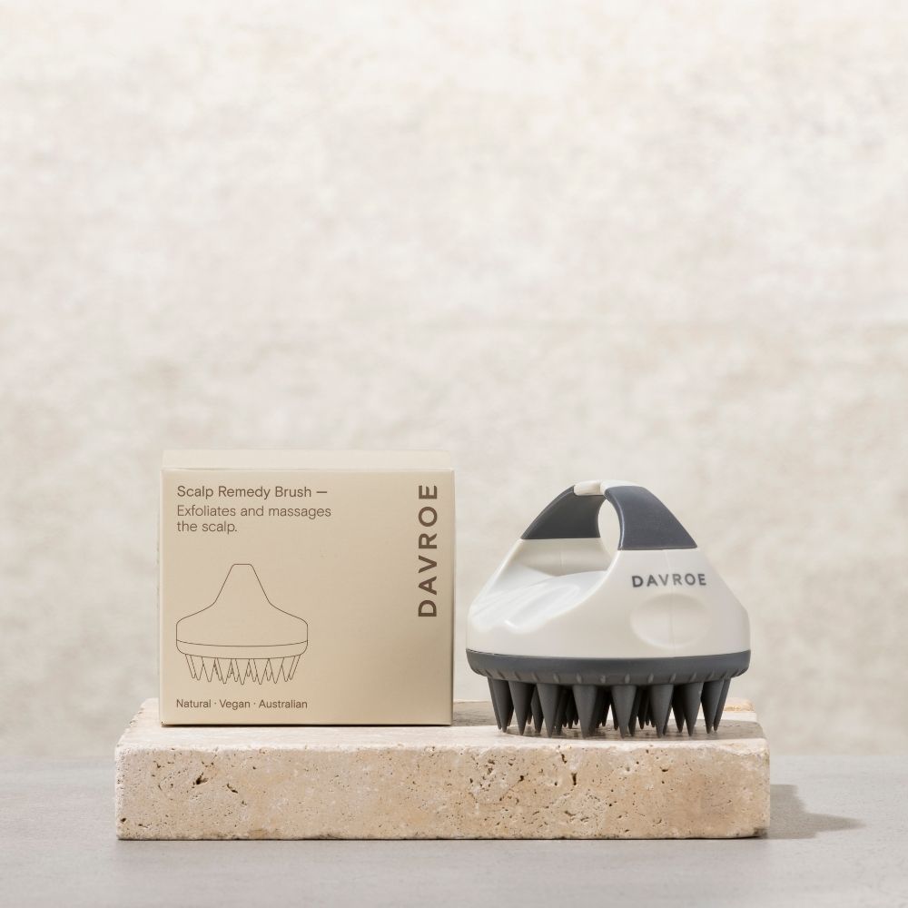 Davroe Scalp Remedy Brush Stone Shot